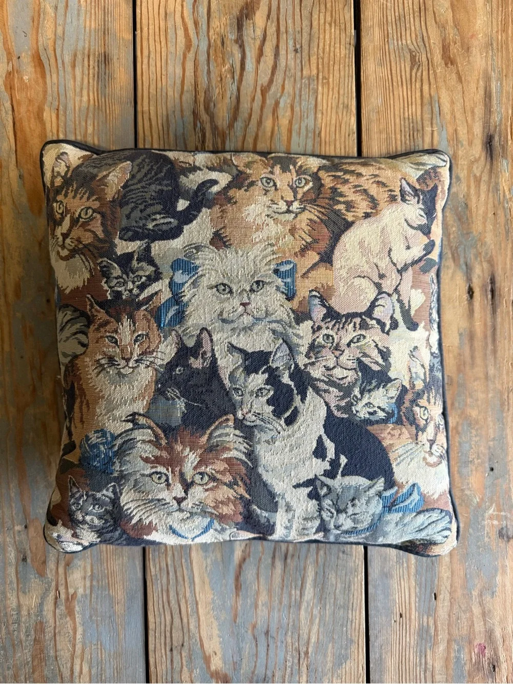 Vintage Decorative Cat Print Throw Pillow Cushion - Brown Multi
